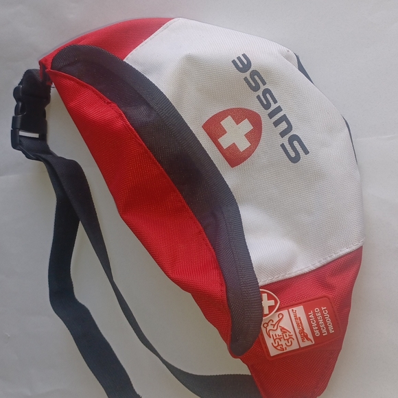 Suisse Fanny Pack Bag Play Football Switzerland Official licensed product - Picture 1 of 12